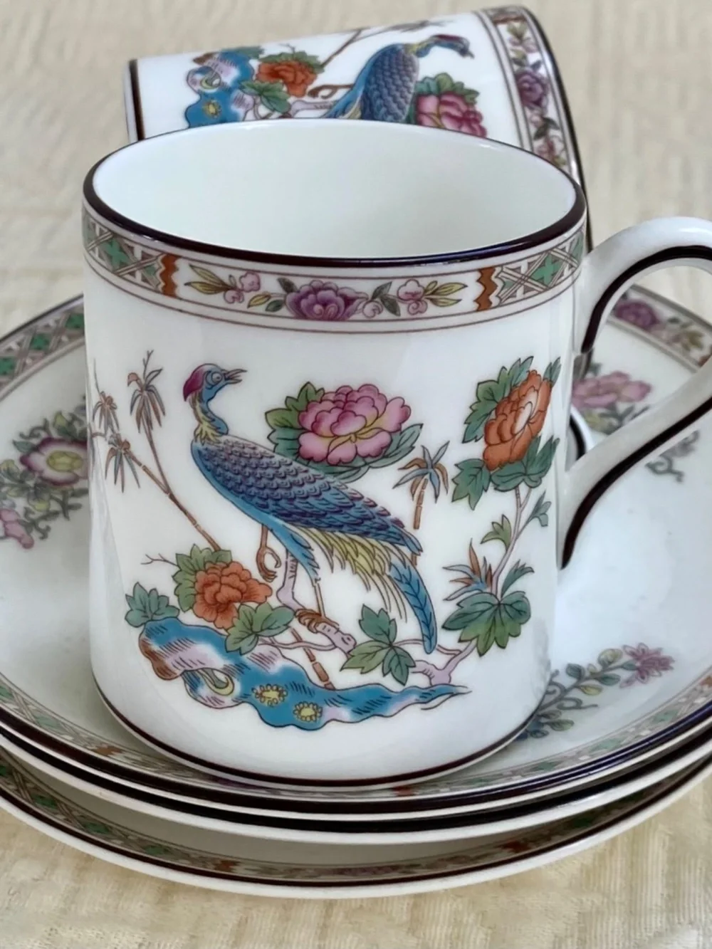 Wedgwood Bone China Coffee Cups. English Kutani Crane Espresso Set of 3. New.